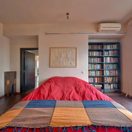 Center View By Flat Mаnager *